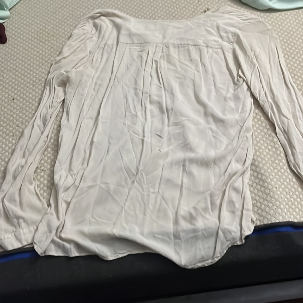 Gap, white, long sleeve blouse - Picture 5 of 5